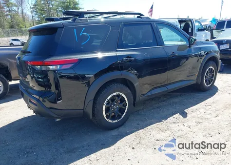 2024 Nissan Pathfinder Rock Creek 4Wd z USA, uszkodzony, nr VIN 5N1DR3BD6RC306832